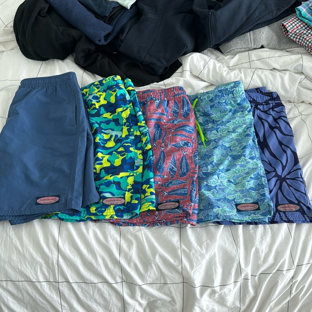Vineyard vines bathing suits boys